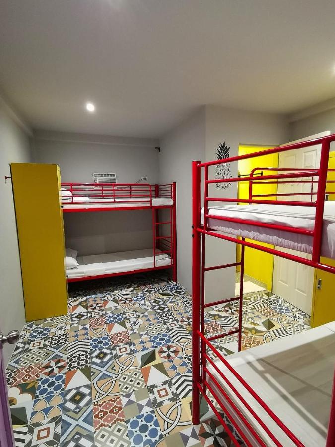 Way Shack Hostel Oslob Ngoại thất bức ảnh